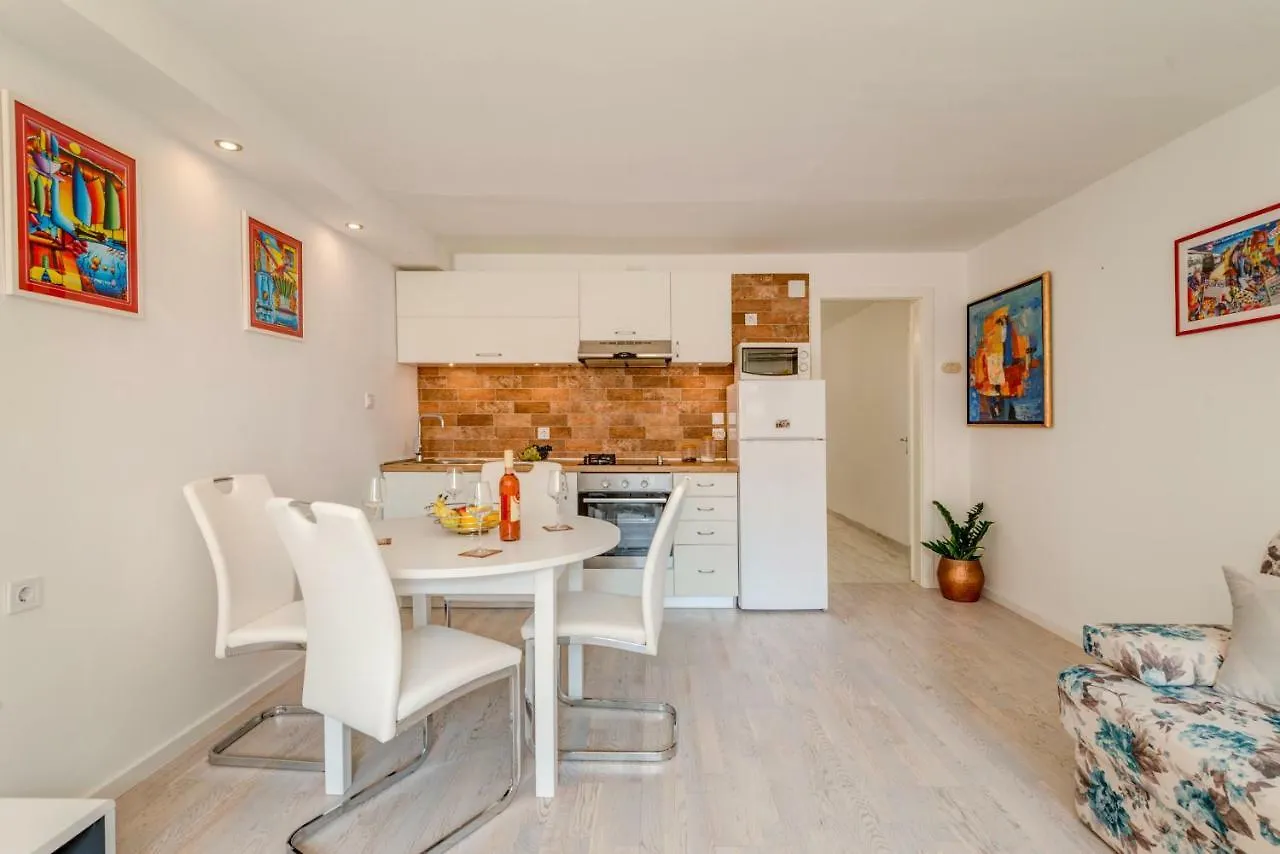 Rose Apartment 斯普利特